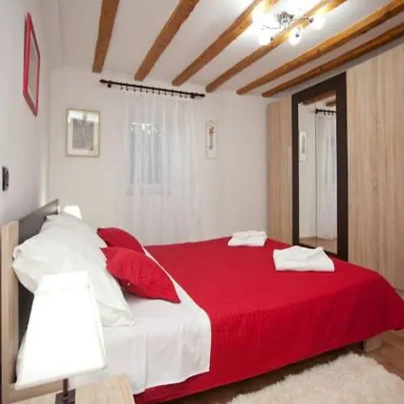 Kaleta Apartment *